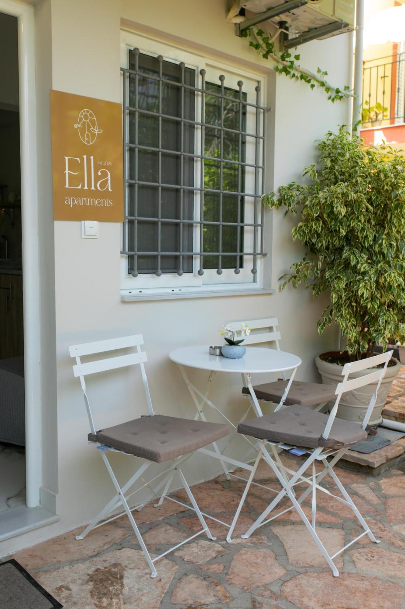 Apartment Ella *